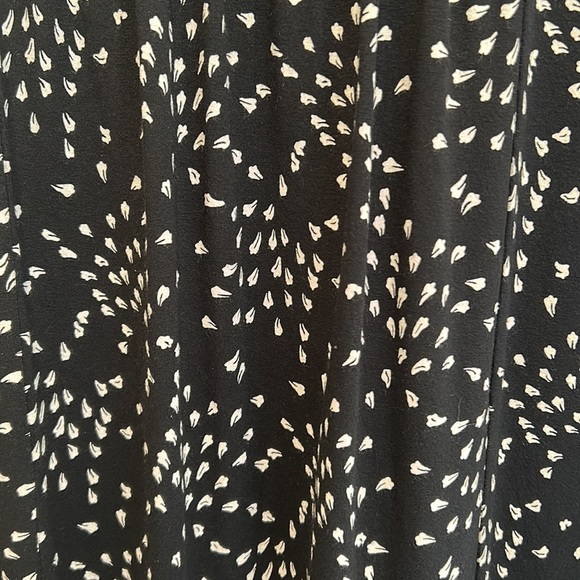 J Jill Wearever Soft Knit Print Dress Tunic for Work or to Wear Casually sz.XS - Picture 2 of 9